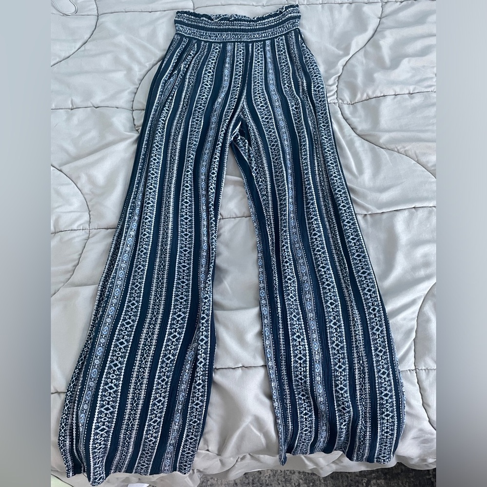 Blue and White Striped Wide-Leg Pants
